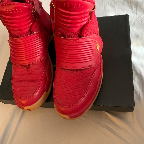 •Jordan generation 23 gym red (size 9 )mens - Picture 3 of 4